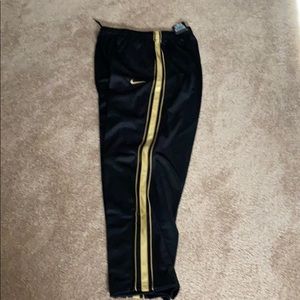 Nike Navy Sweatpants w/Gold. Adult M